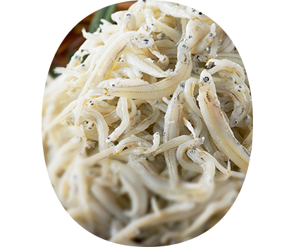 升に盛られたちりめんイメージ写真